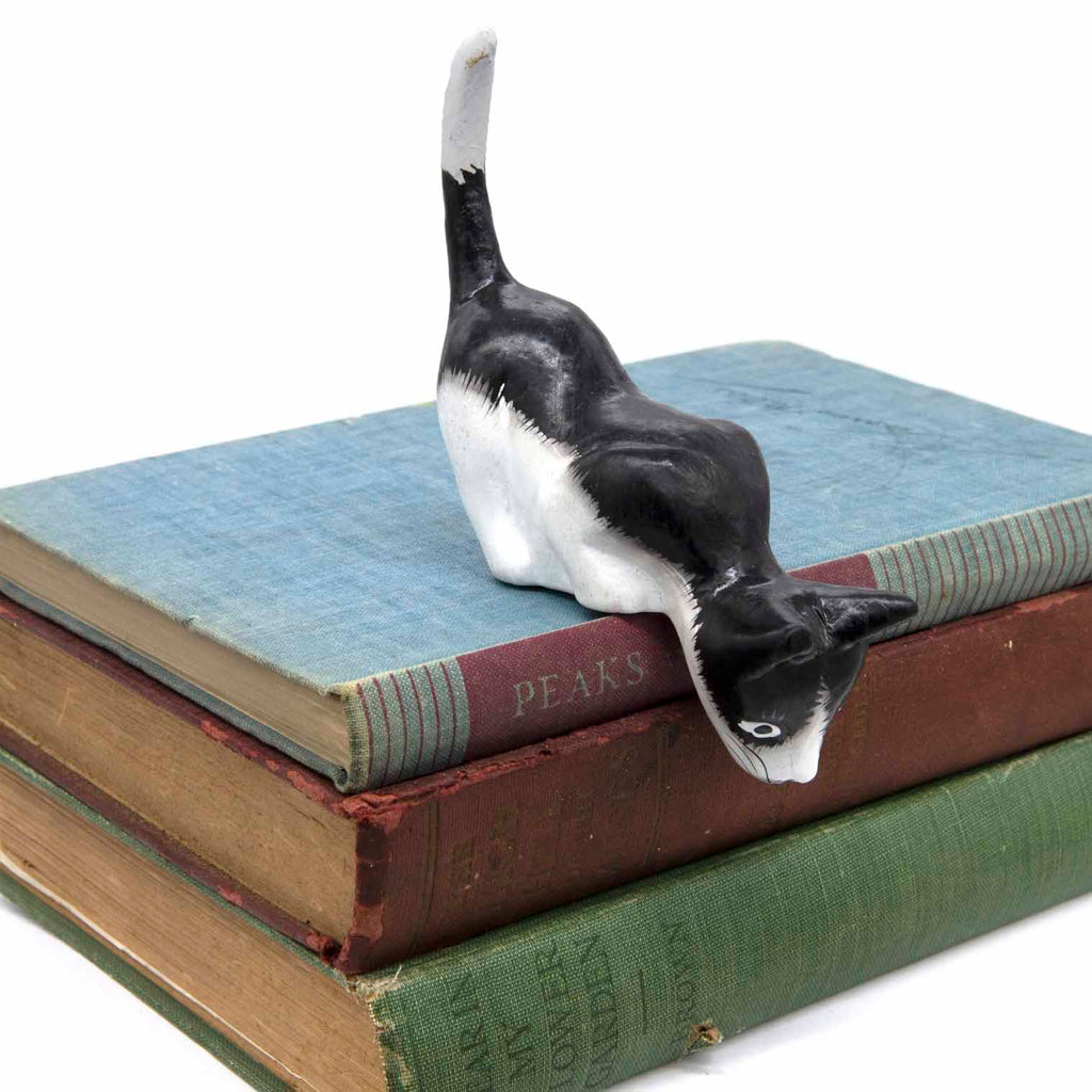 Black and White Shelf Cat-Ornaments & Figurines-Siesta Crafts