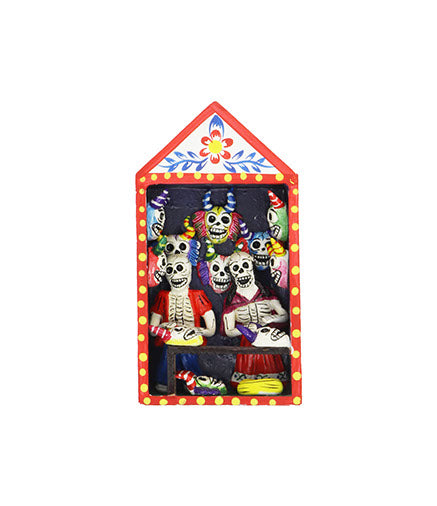 Mask Shop Retablo